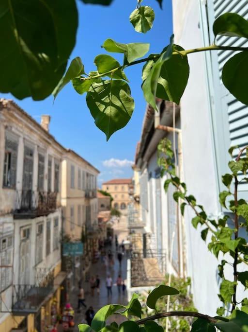 Bougainvillea Apartments 2 Nafplion Exteriör bild